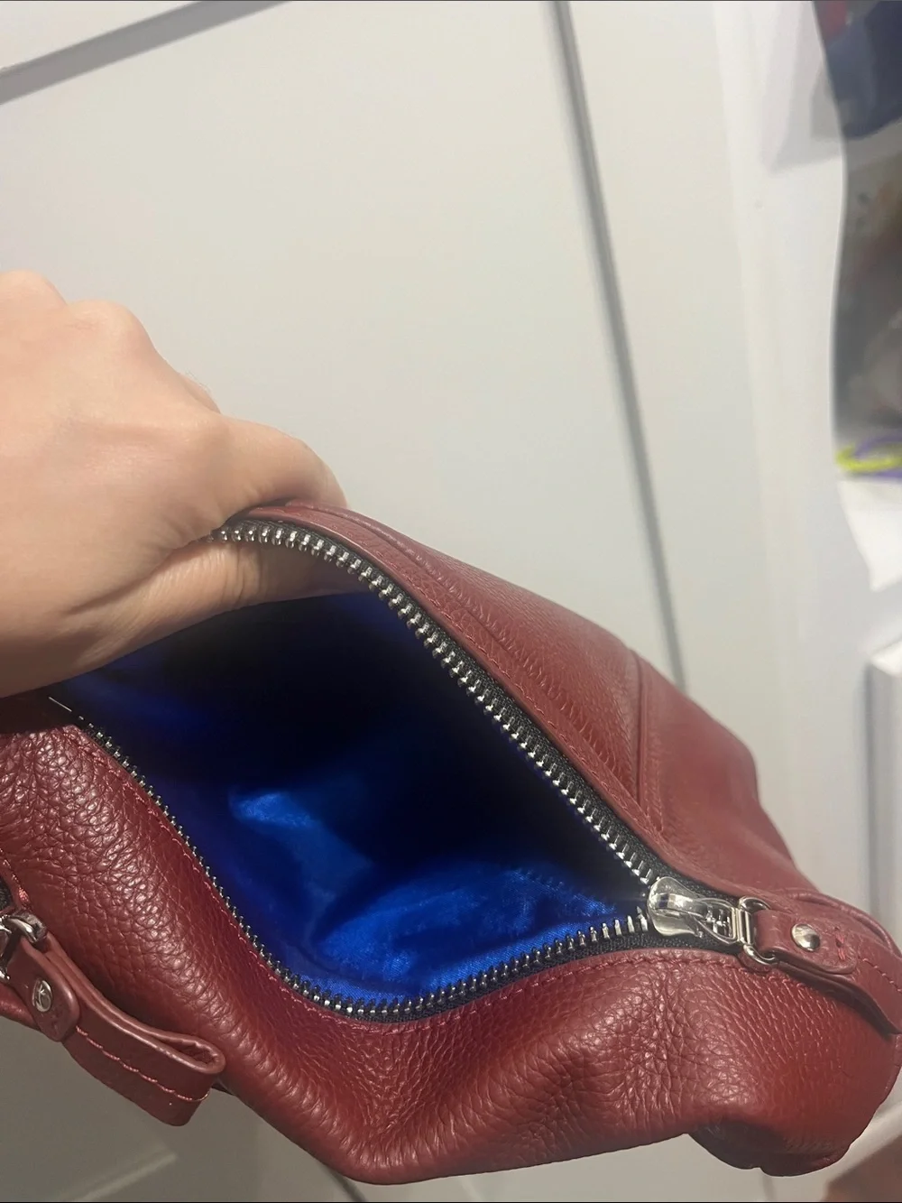 Men's Burgundy Leather Crossbody Bag with Adjustable Strap